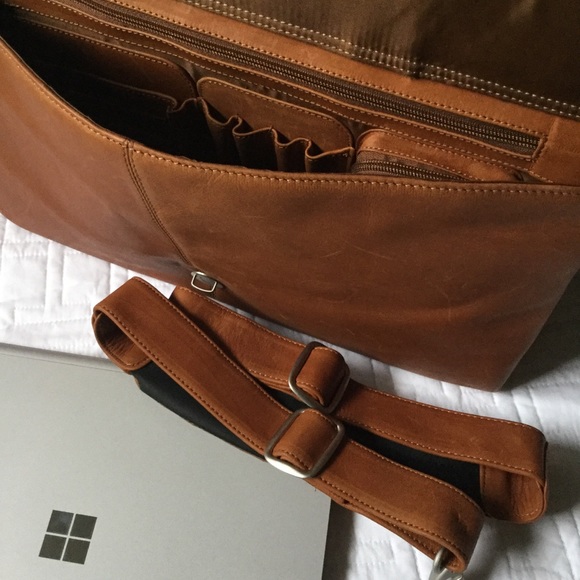 Leather Computer/Business Case - Picture 2 of 10